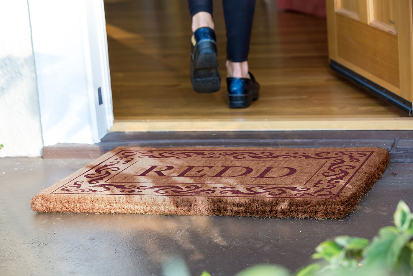 Rolling Scrolls Border Personalized Doormats